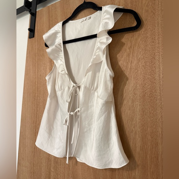Aritzia Wilfred Tonka satin blouse ivory white coquette romantic balletcore S - Picture 5 of 11